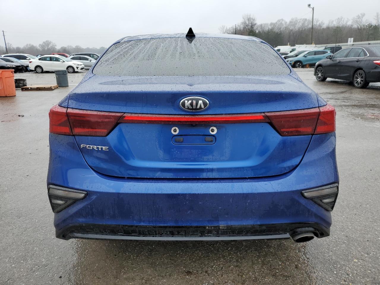 2020 Kia Forte - Image 6