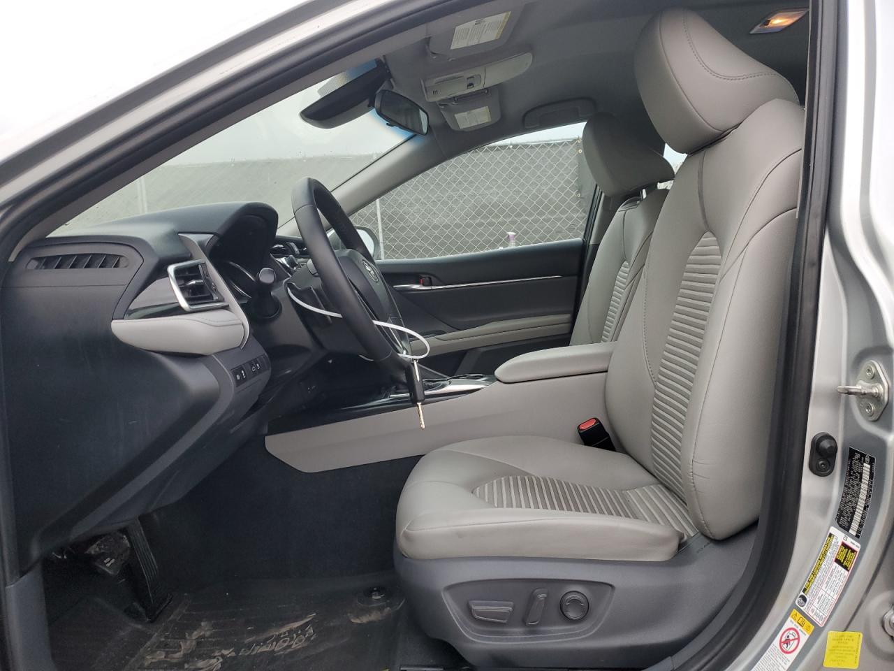 2018 Toyota Camry - Image 7