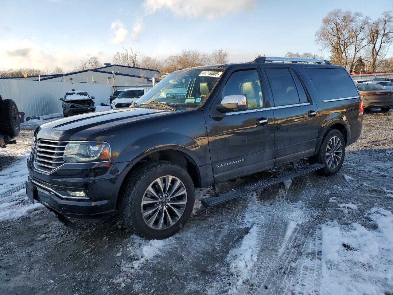 2015 Lincoln Navigator - Image 1