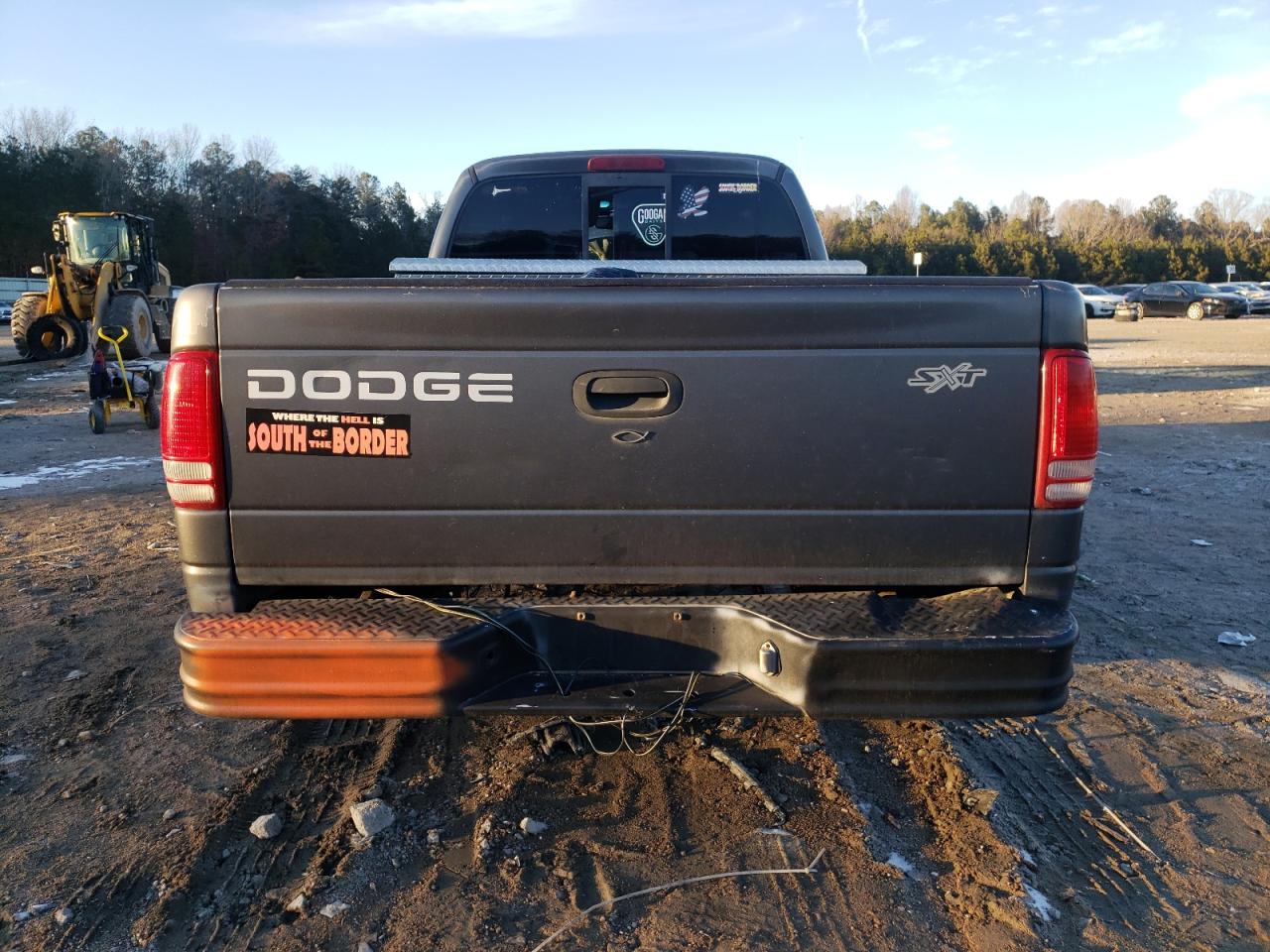 2002 Dodge Dakota - Image 6
