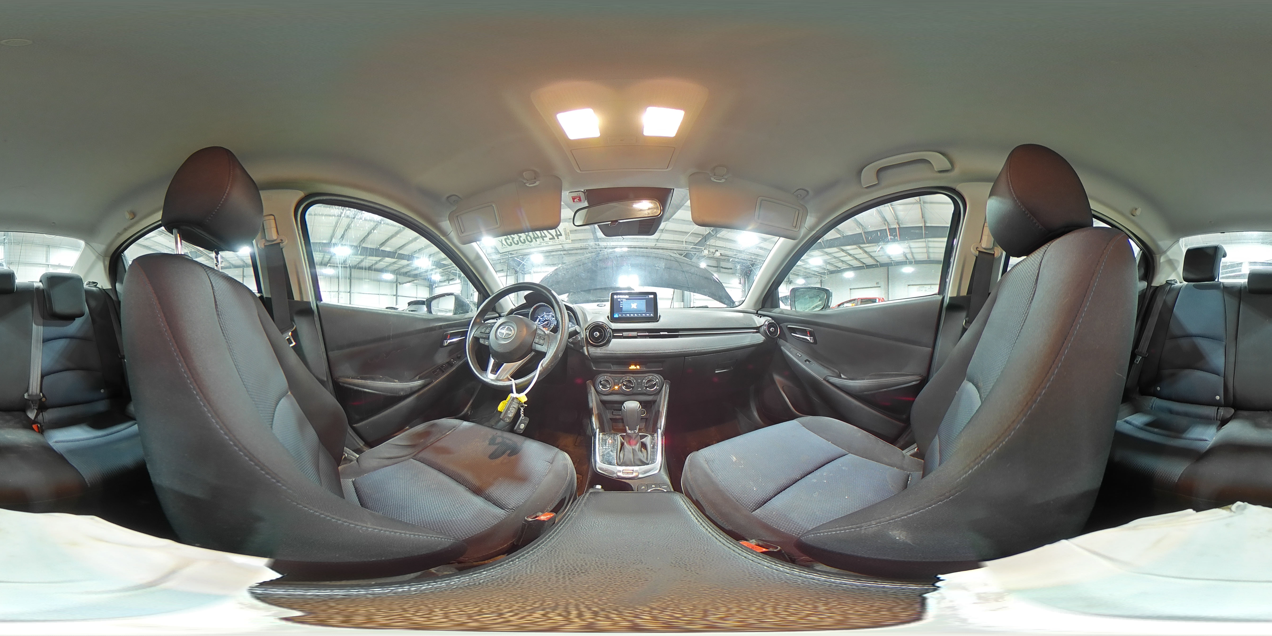 2016 Scion tC - Image 13