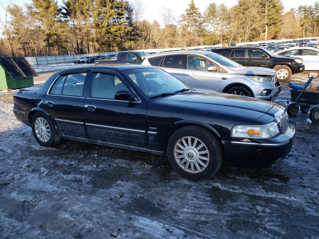 2010 Mercury Grand Marquis - Image 4