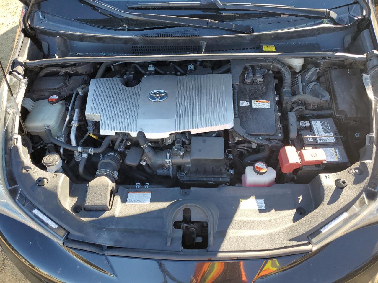 2016 Toyota Prius - Image 11