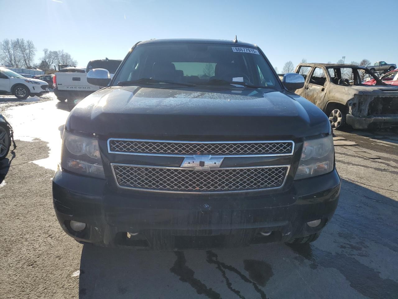 2011 Chevrolet Suburban - Image 5