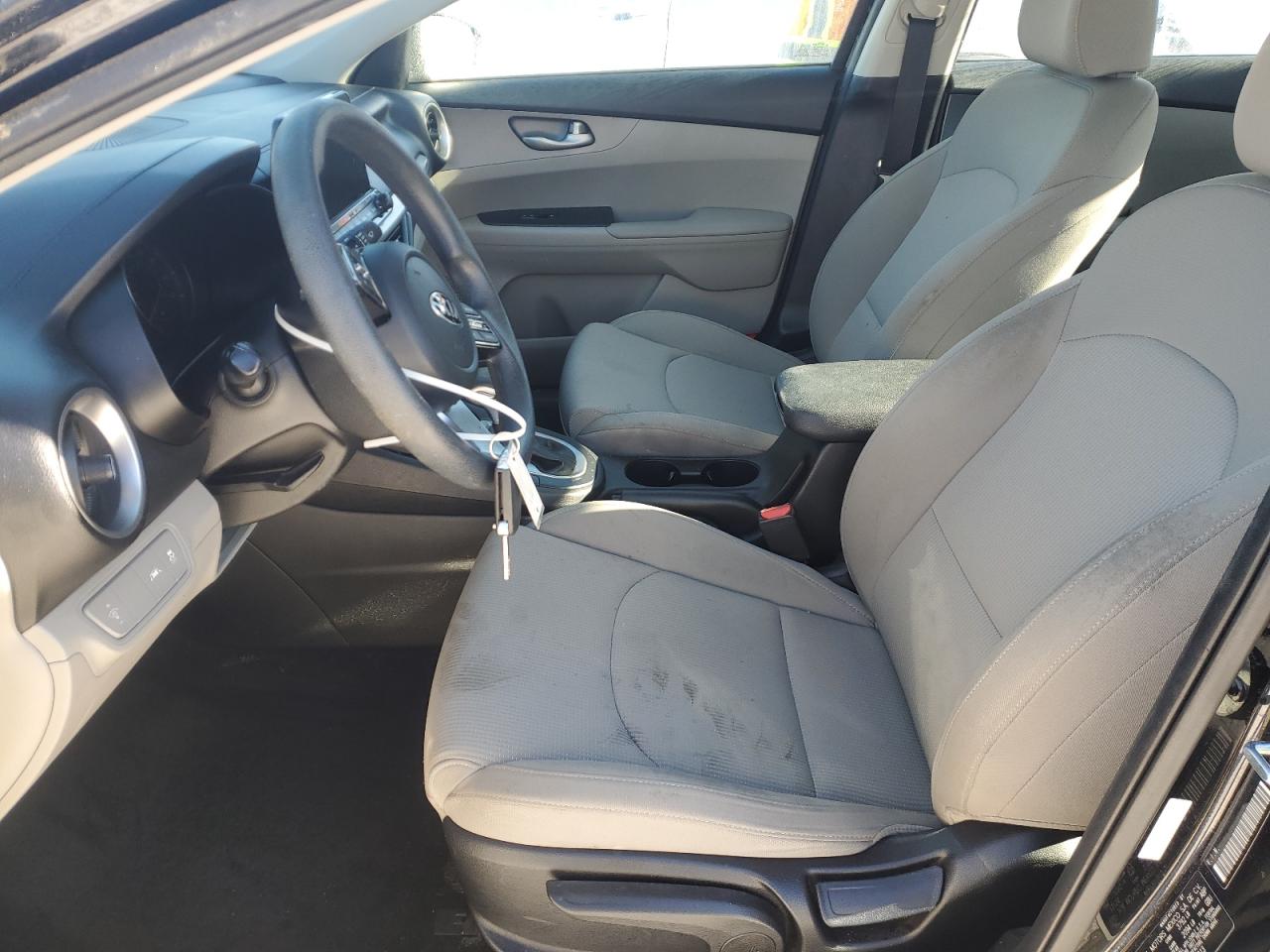 2019 Kia Forte - Image 7