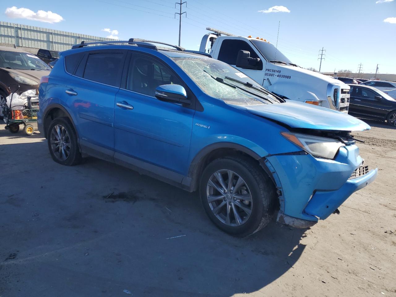 2017 Toyota RAV 4 - Image 4