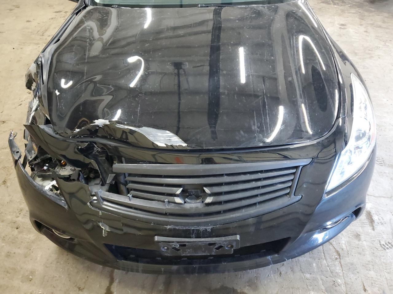 2011 Infiniti G - Image 11