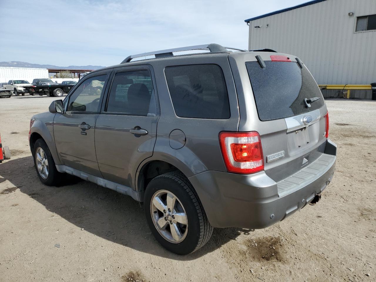 2010 Ford Escape - Image 2