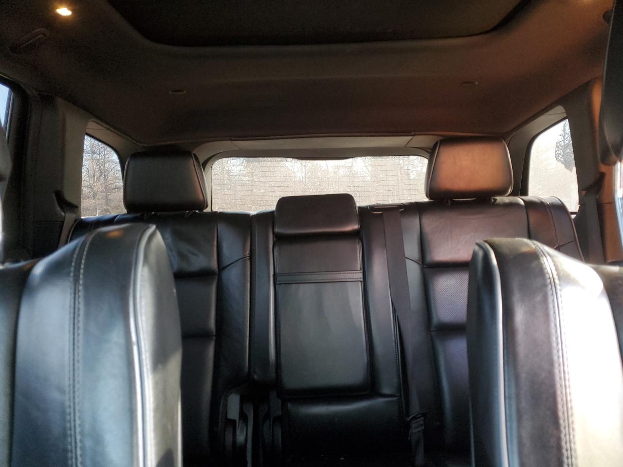 2020 Jeep Grand Cherokee - Image 10