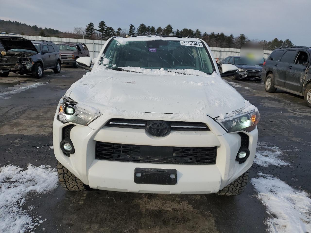 2024 Toyota 4Runner - Image 5