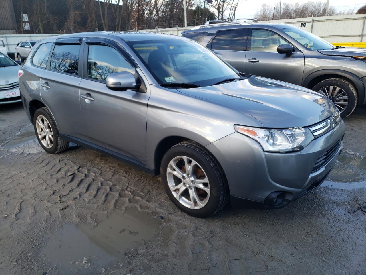 VIN JA4AZ3A33EZ003606 2014 MITSUBISHI OUTLANDER no.4