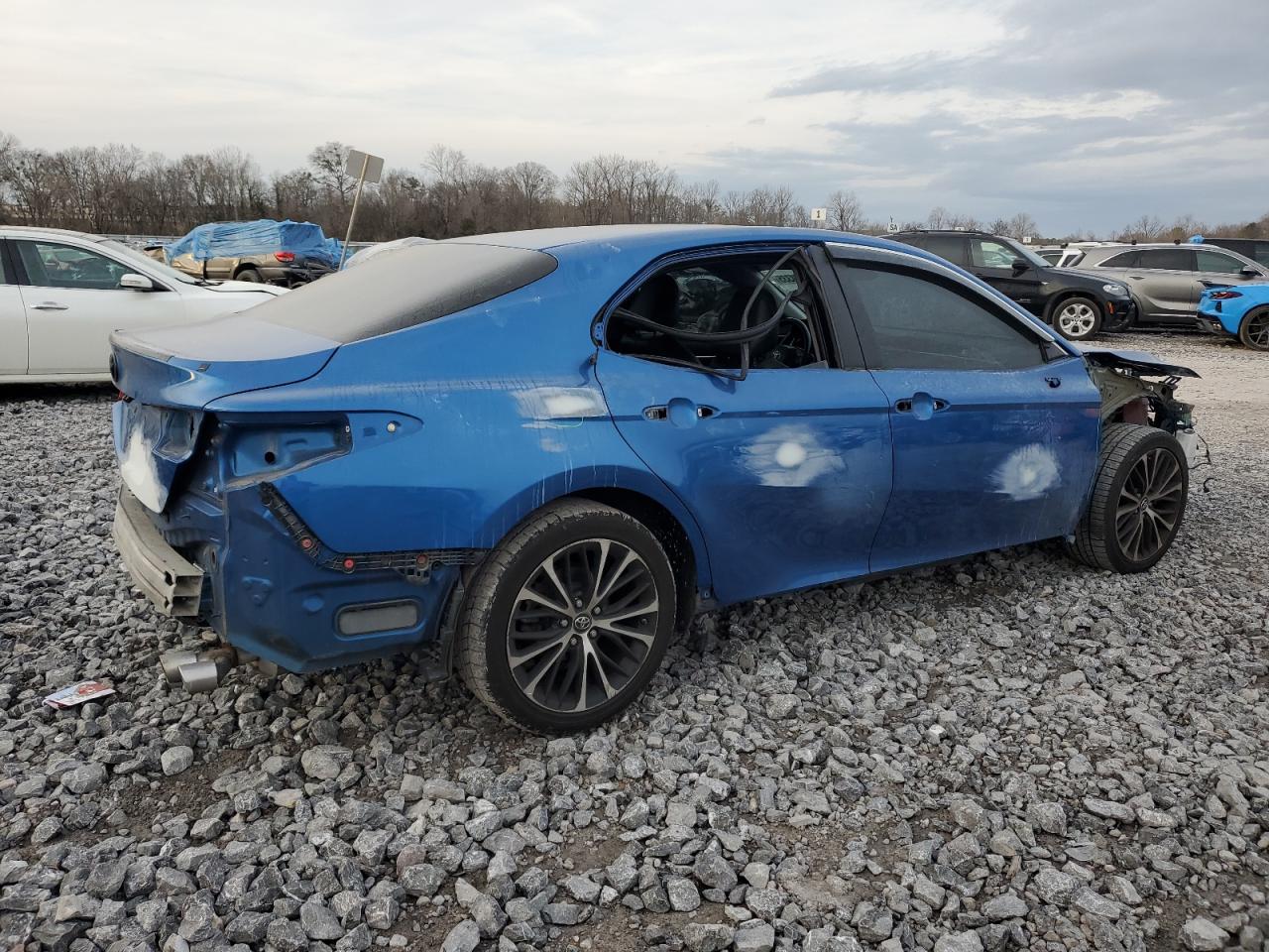 2018 Toyota Camry - Image 3
