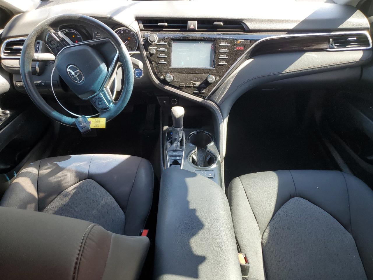 2018 Toyota Camry - Image 8