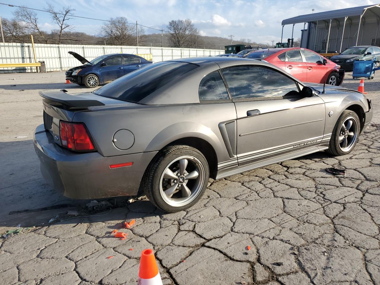 2004 Ford Mustang - Image 3