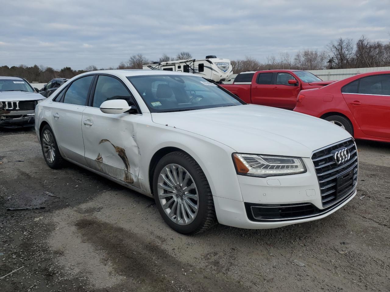 VIN WAUJGAFD9FN003570 2015 AUDI A8 no.4