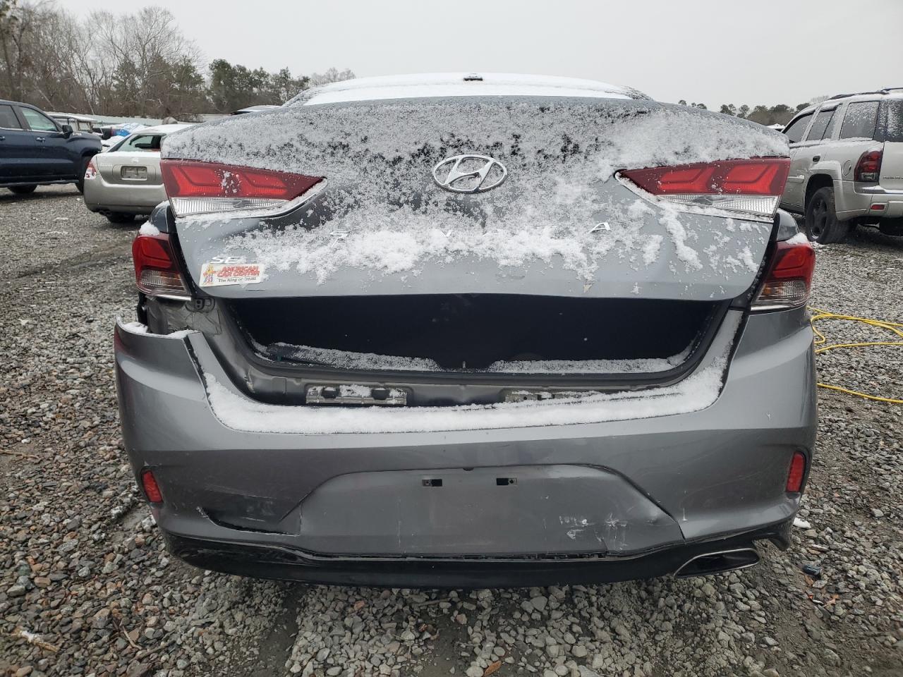 2018 Hyundai Sonata - Image 6