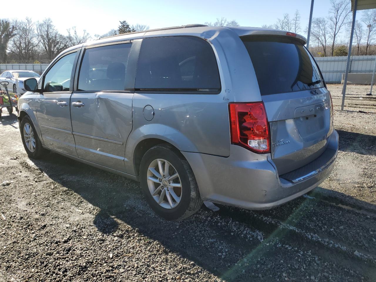 2016 Dodge Caravan - Image 2