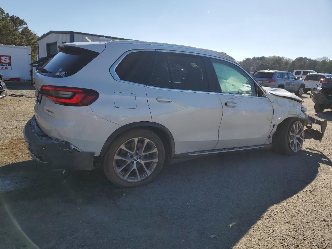 2023 BMW X5 - Image 3