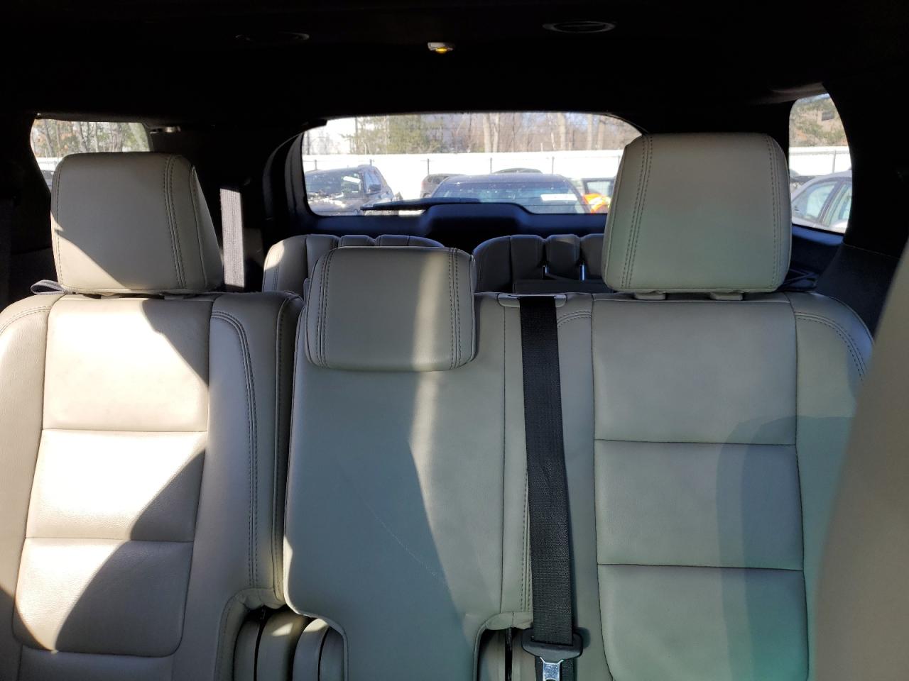 2013 Ford Explorer - Image 10