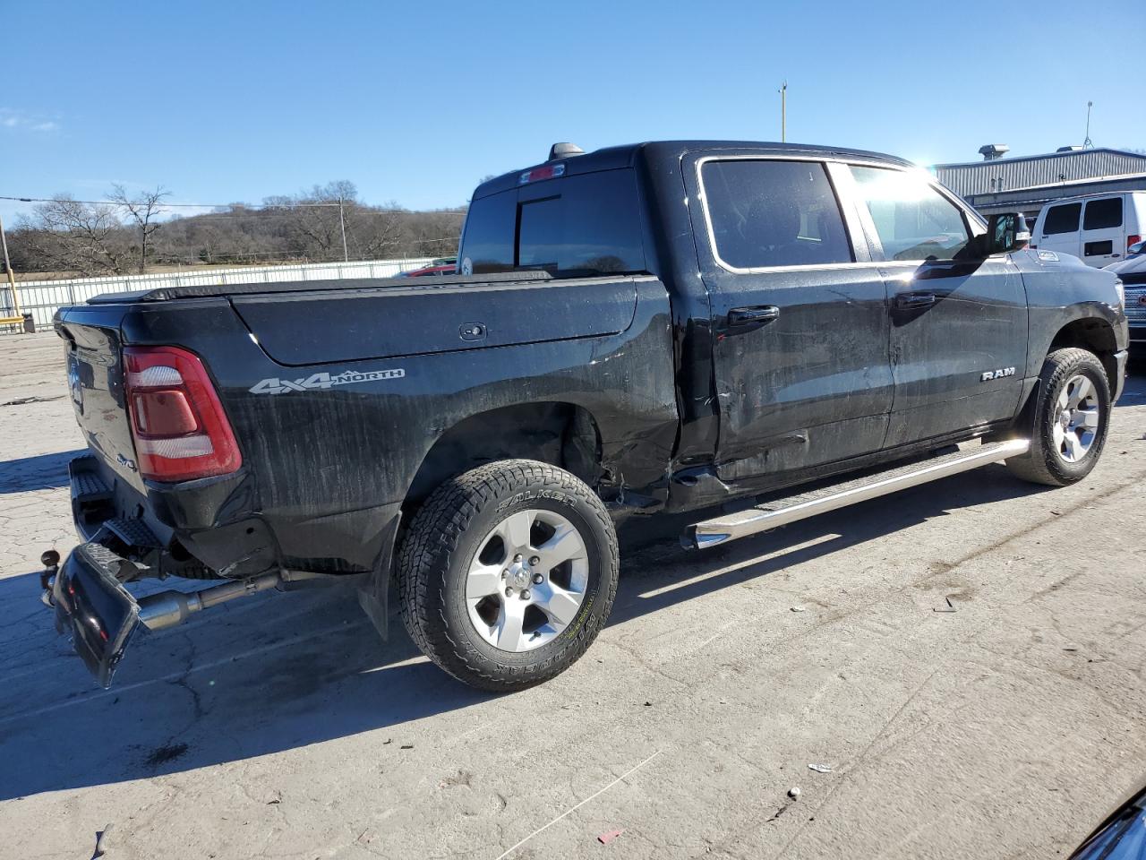 2021 RAM 1500 - Image 3