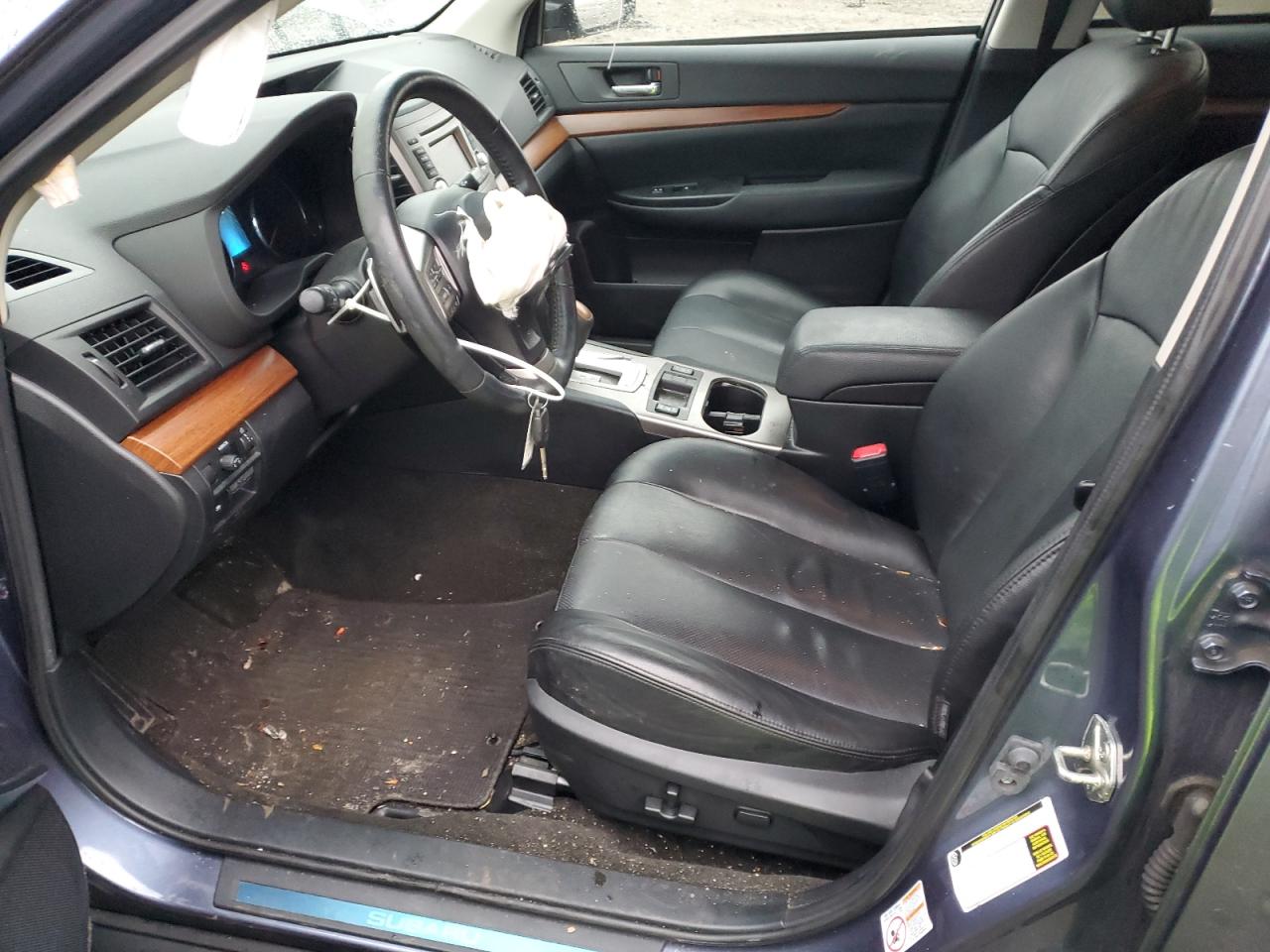 2014 Subaru Outback - Image 7