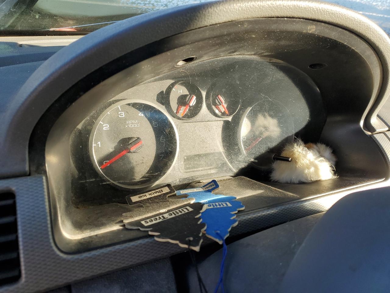 2005 Ford Five Hundred - Image 9