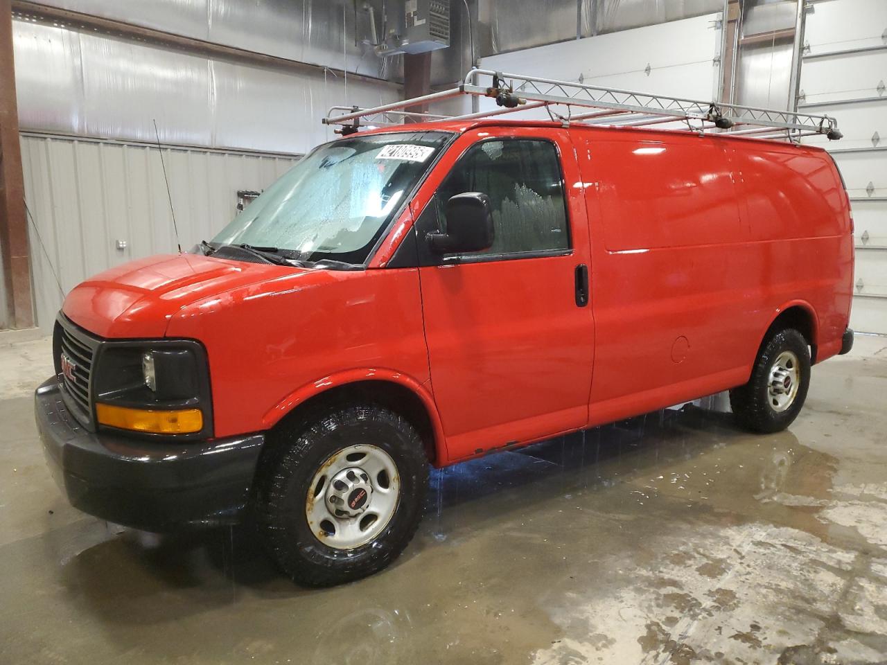 2014 GMC Savana - Image 1