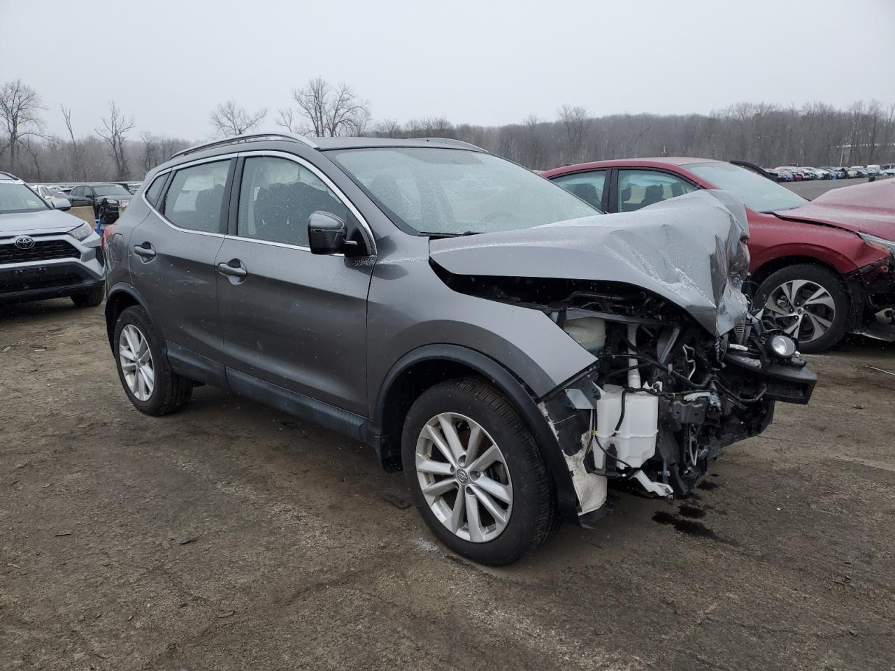 2018 Nissan Rogue - Image 4