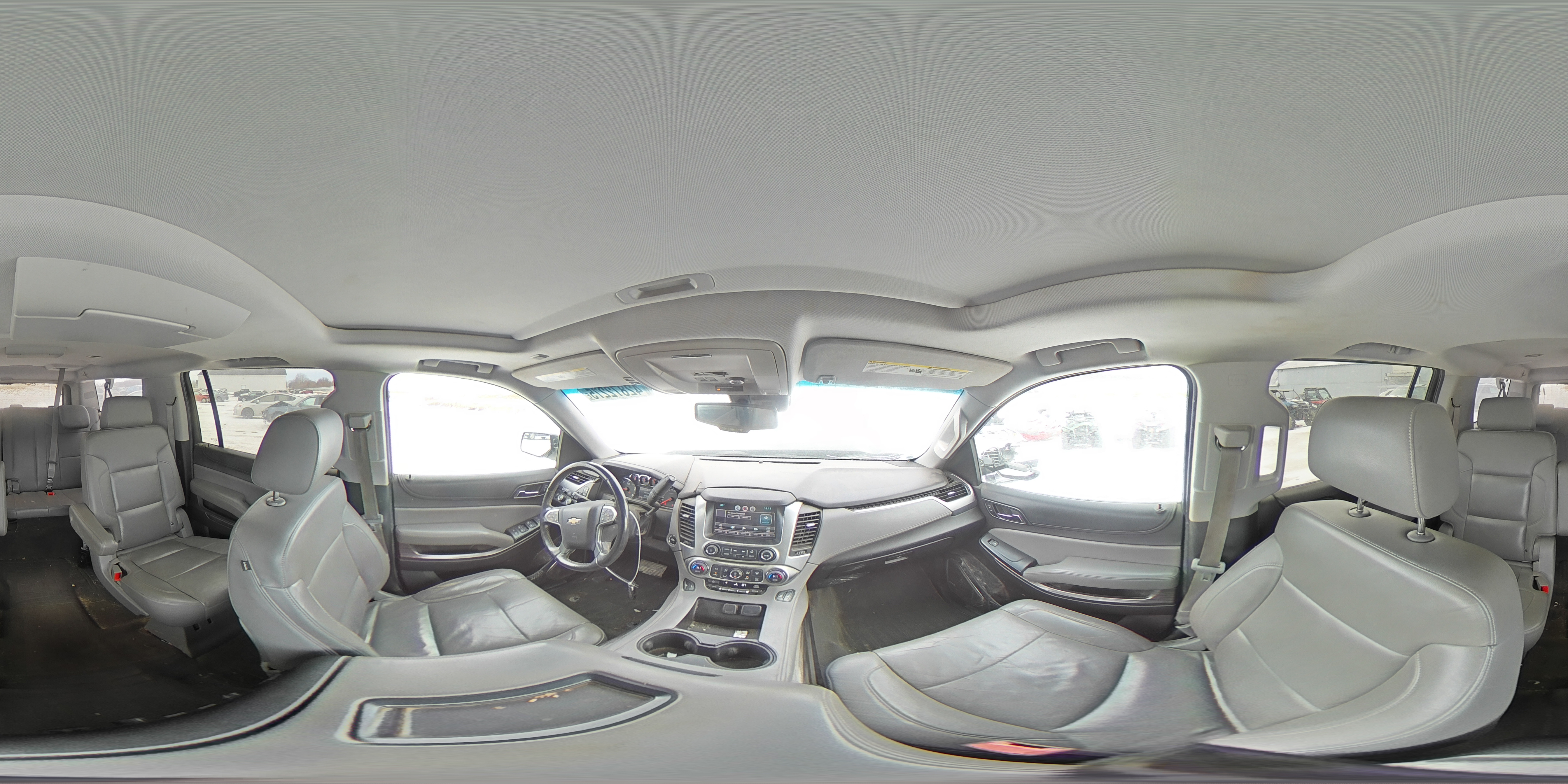 2015 Chevrolet Suburban - Image 14
