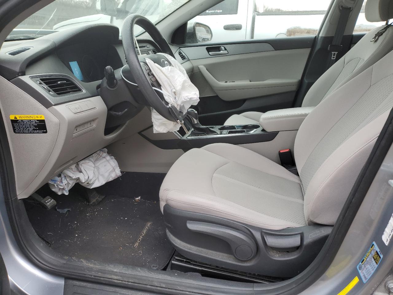 2017 Hyundai Sonata - Image 7