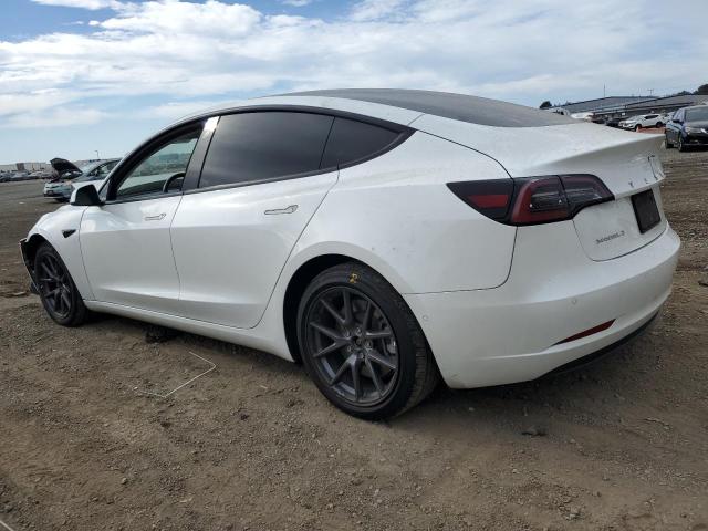  TESLA MODEL 3 2022 Белы