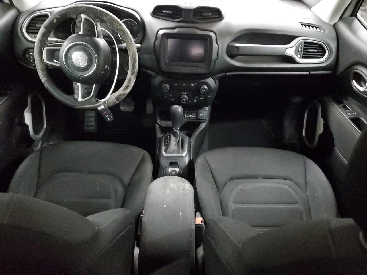 2020 Jeep Renegade - Image 8