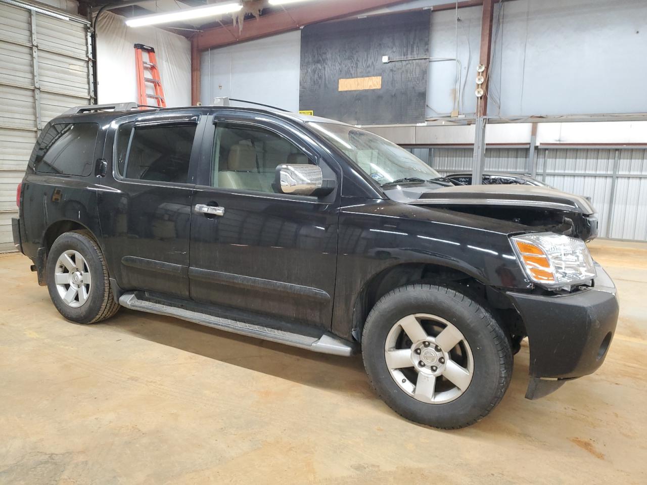2004 Nissan Armada - Image 4