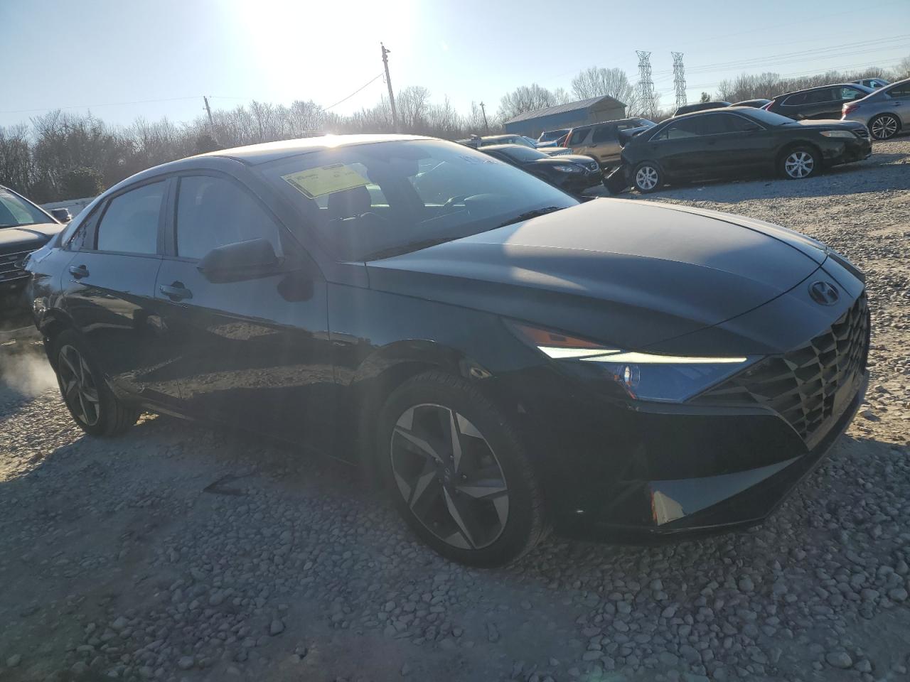 2023 Hyundai Elantra - Image 4