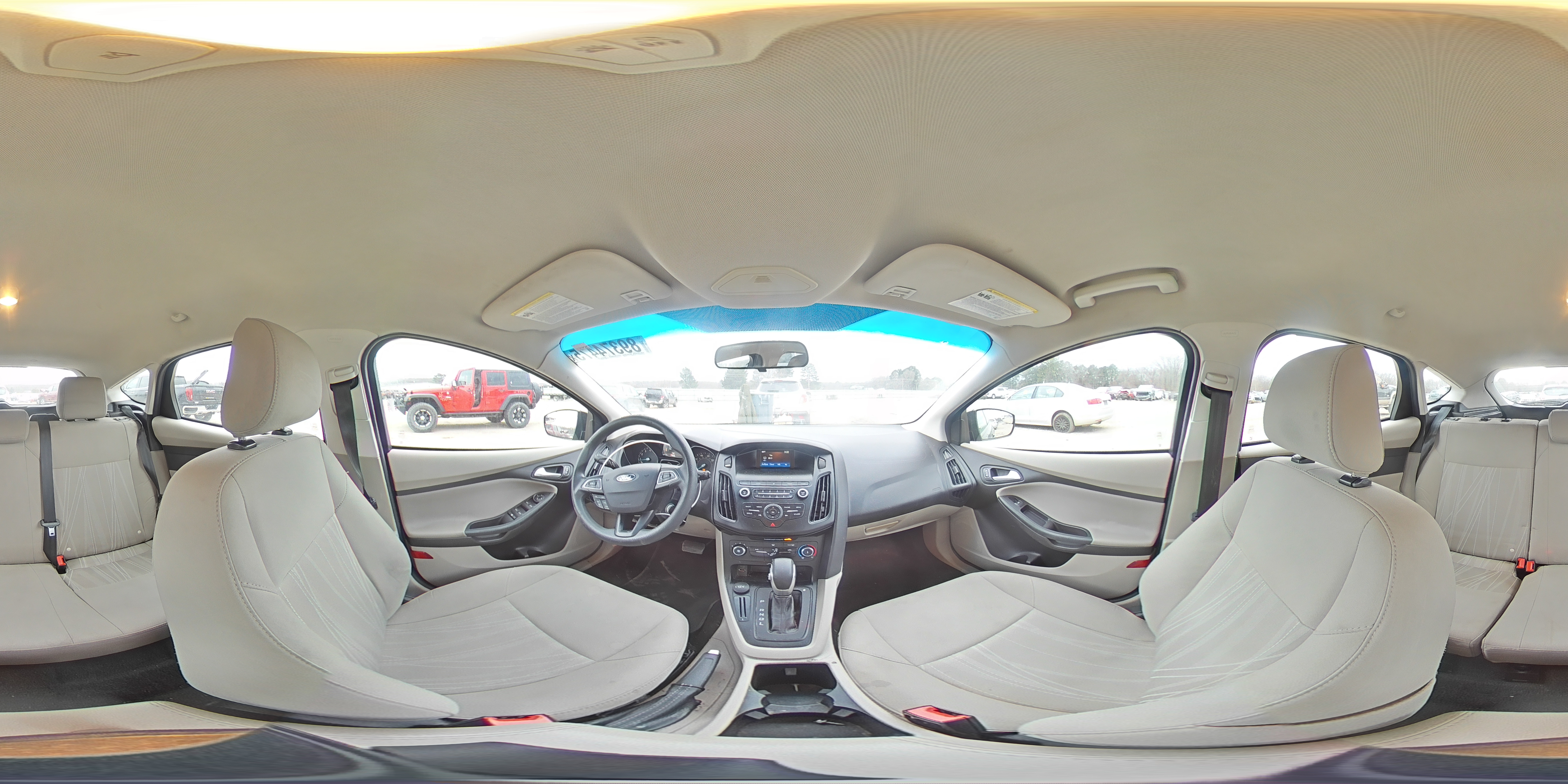 2018 Ford Focus - Image 13