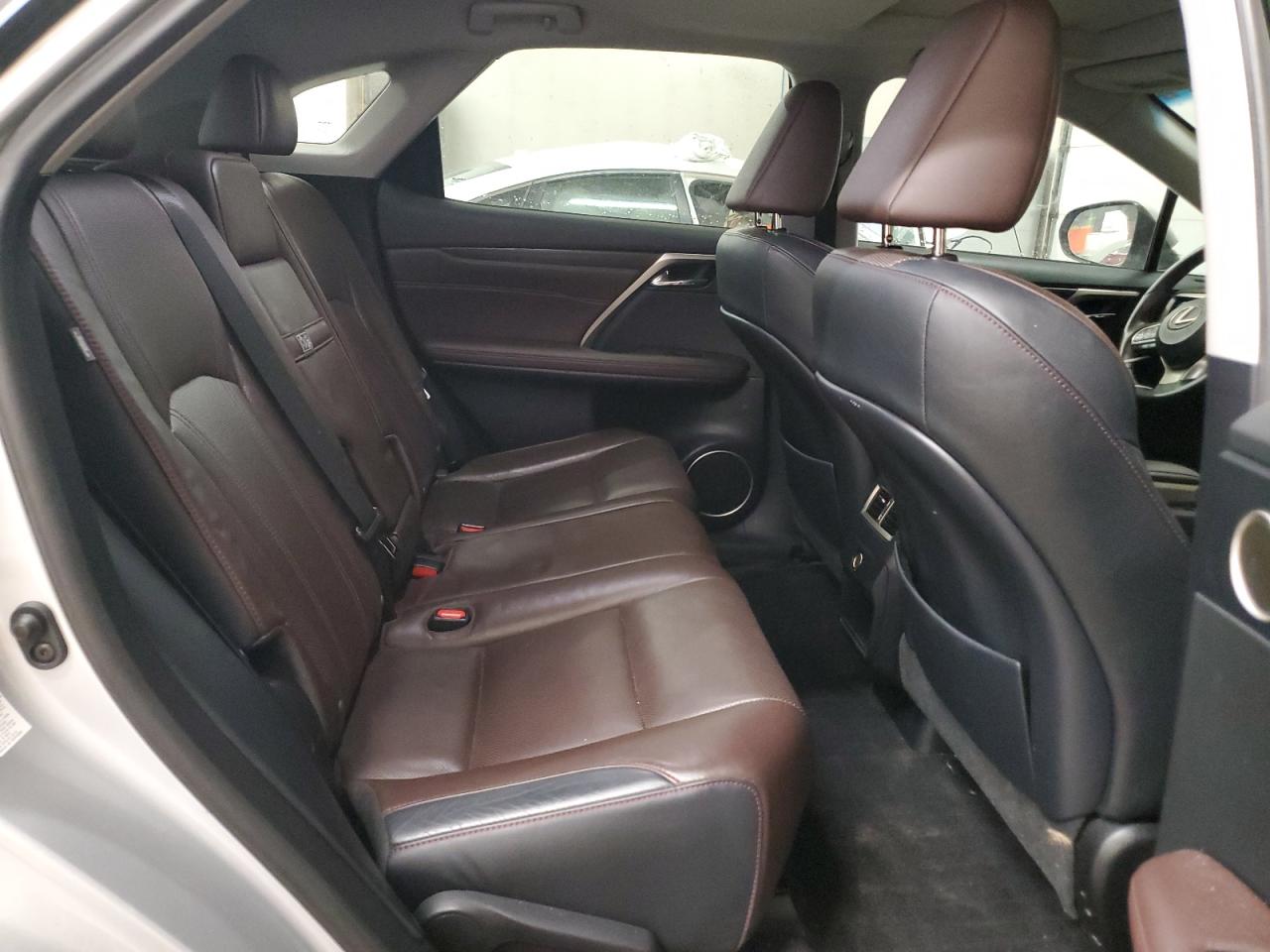 2017 Lexus RX - Image 11