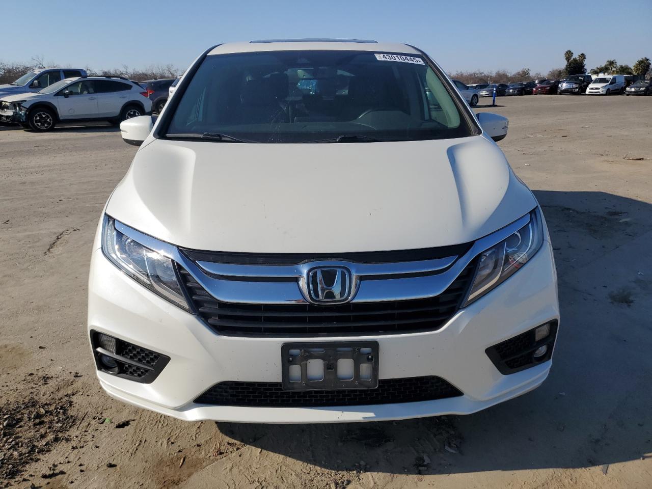 2018 Honda Odyssey - Image 5
