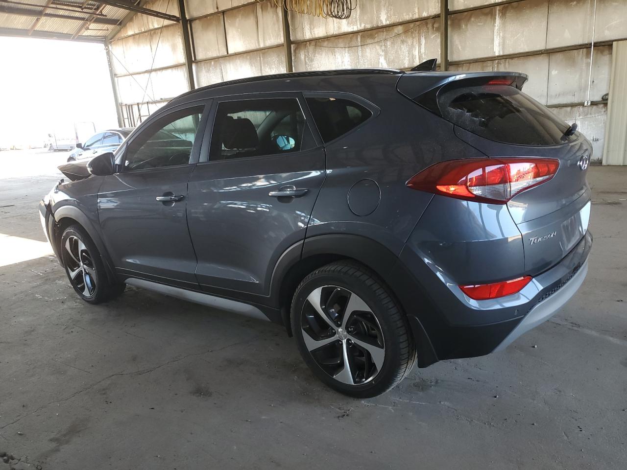 2018 Hyundai Tucson - Image 2