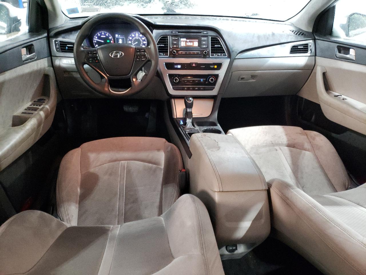 2017 Hyundai Sonata - Image 8