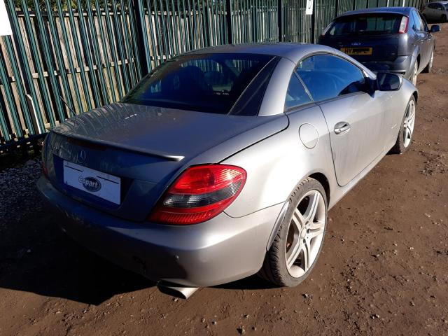 2009 MERCEDES BENZ SLK 200 KO