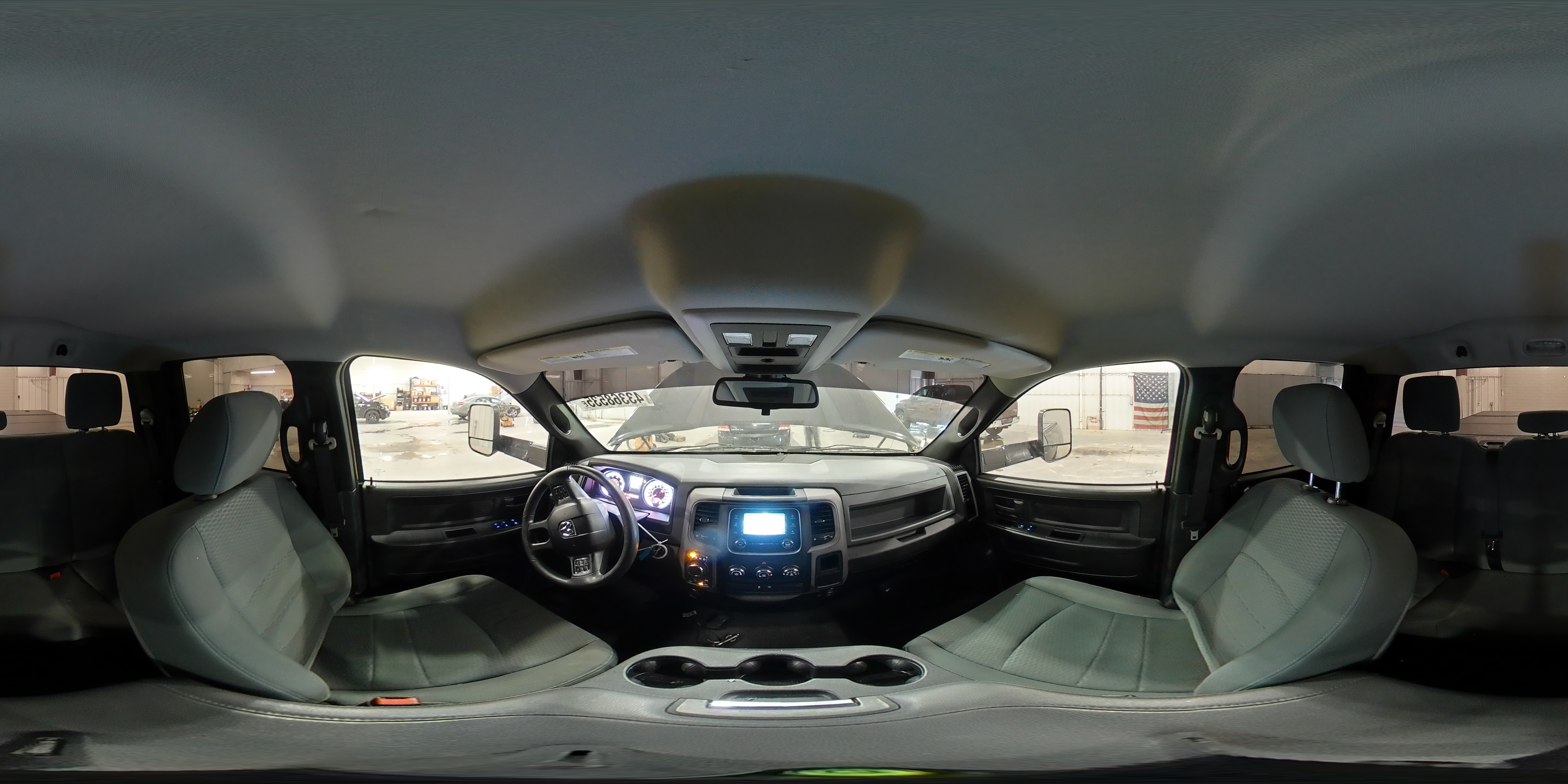 2014 RAM 1500 - Image 13