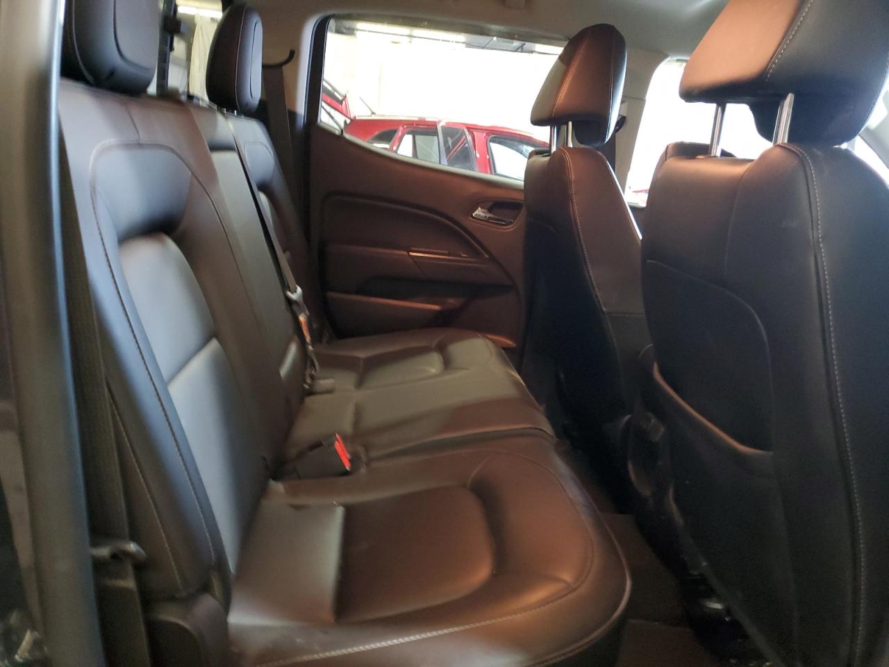 2018 GMC Canyon - Image 10