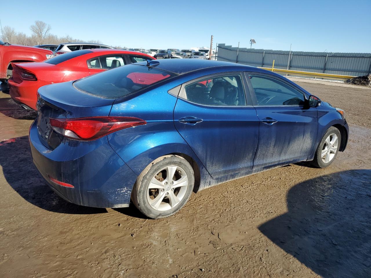 2016 Hyundai Elantra - Image 3