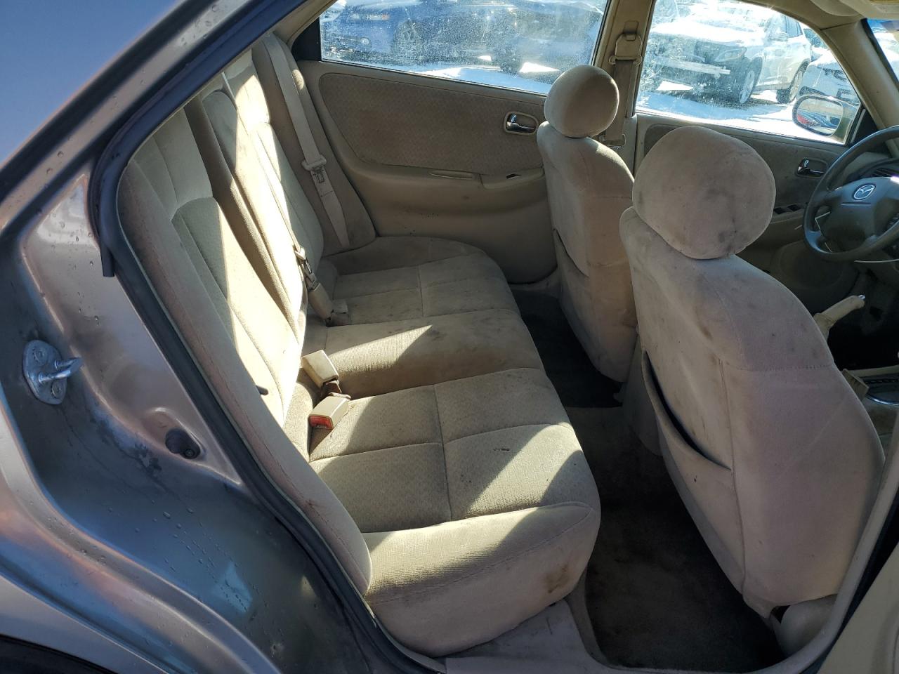 2001 Mazda 626 - Image 10