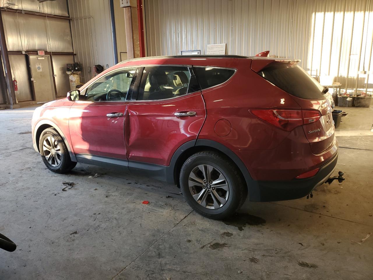 2016 Hyundai Santa Fe - Image 2
