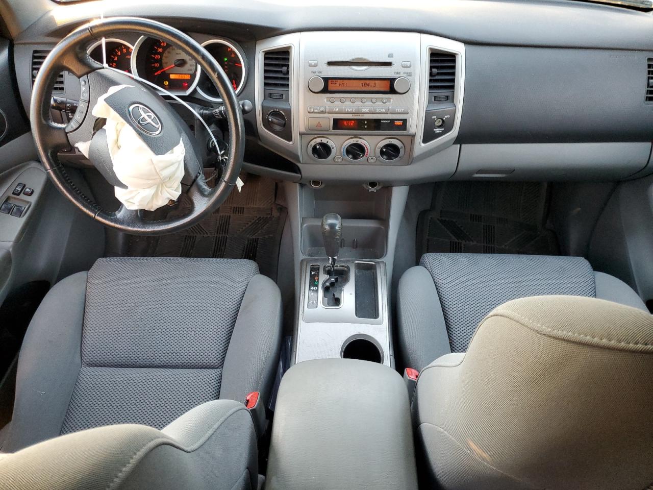 2007 Toyota Tacoma - Image 8
