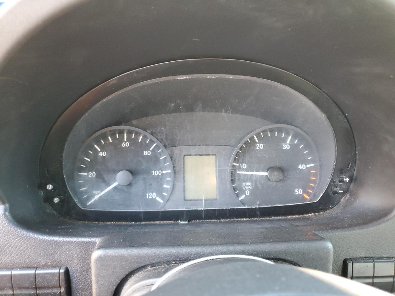 2016 Mercedes-Benz Sprinter - Image 9