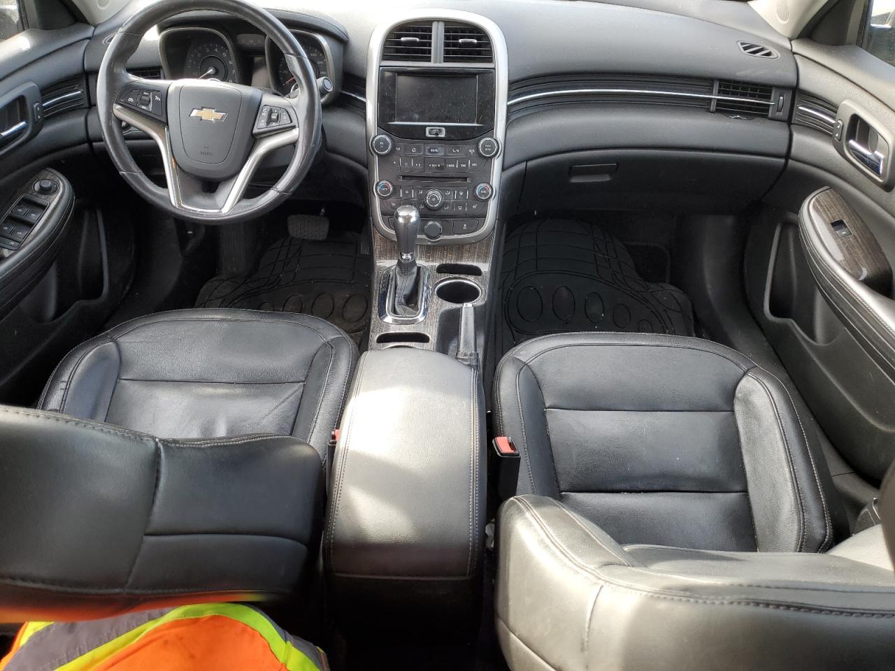 2015 Chevrolet Malibu - Image 8