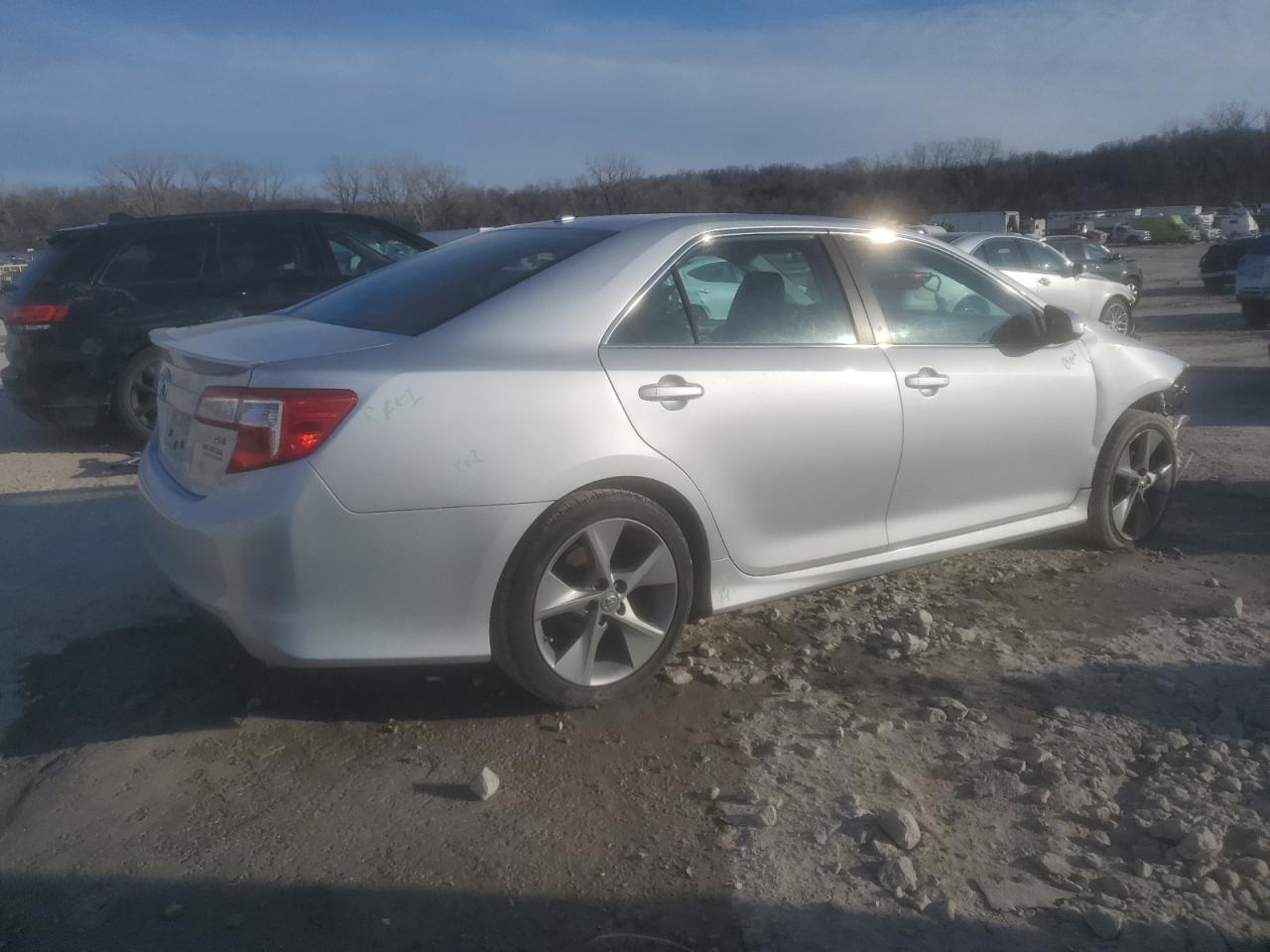 2012 Toyota Camry - Image 3