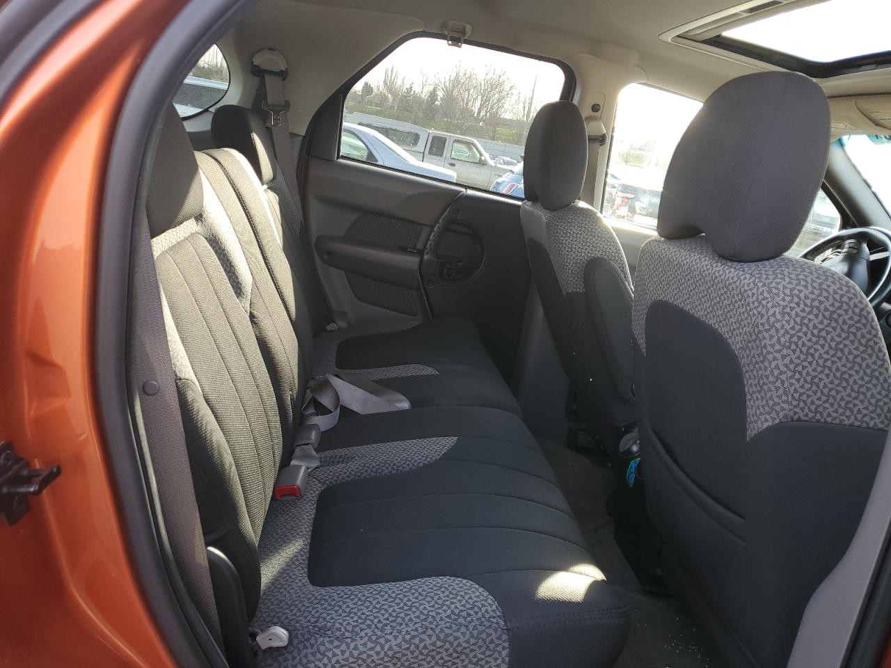 2004 Pontiac Aztek - Image 10